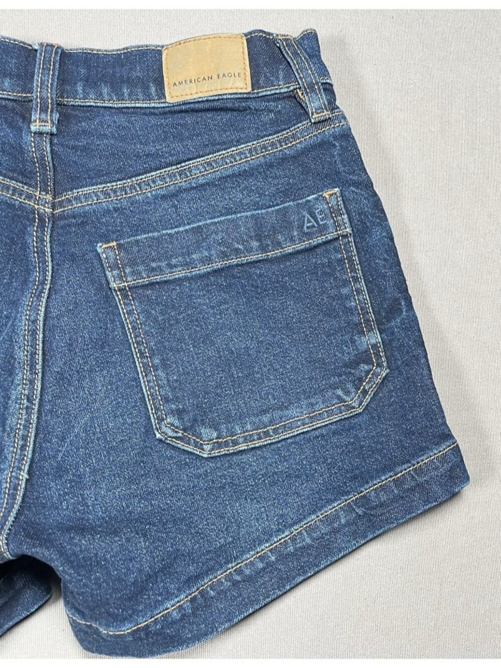 American Eagle Outfitters Blue Denim Women’s Shorts - Picture 10 of 15